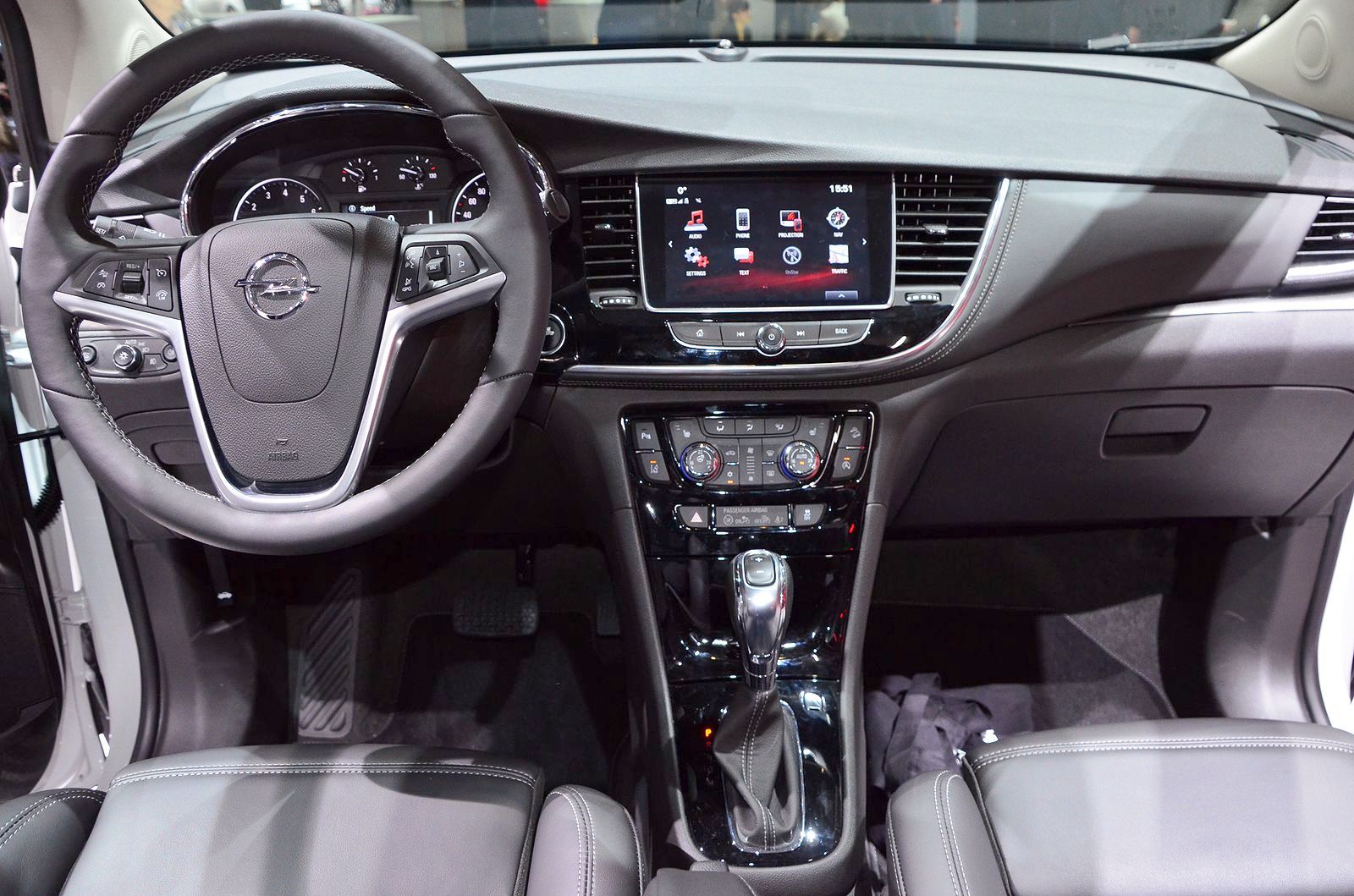 Opel-Mokka-X-Interior.jpg